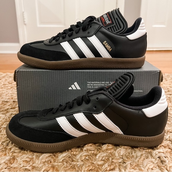 NWT Adidas Samba Classic Sneakers Black Brown Gum Sole Size Men 6.5/Women 7.5 - Picture 7 of 13